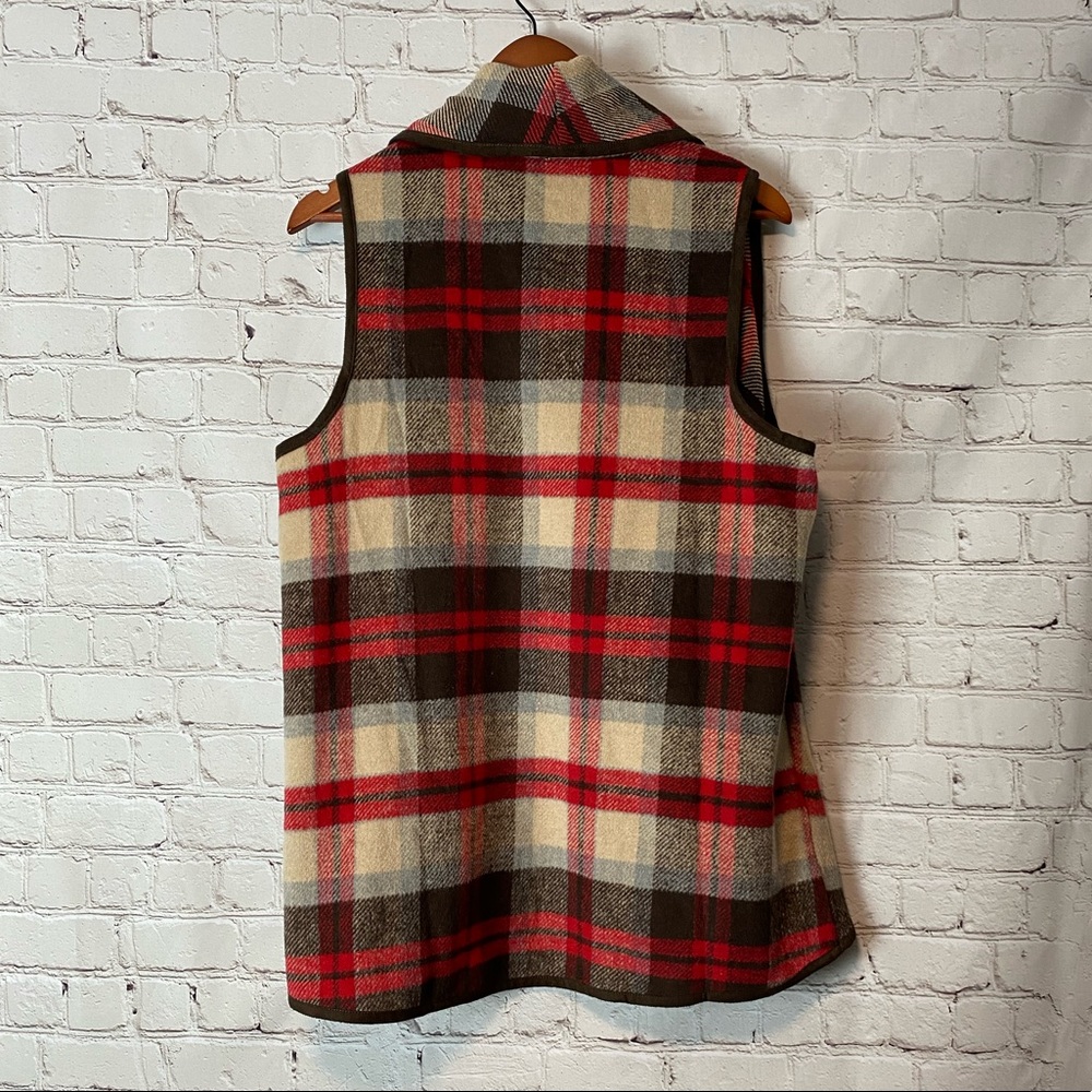 NWOT Altar’d State Plaid Vest - Picture 11 of 14
